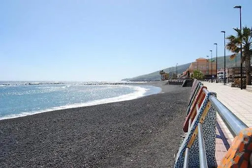 The Lookout Cottage: Wind & Waves Escape Puertito de Guimar Spain